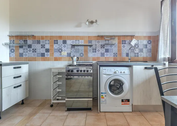 Maria * Marina di Campo